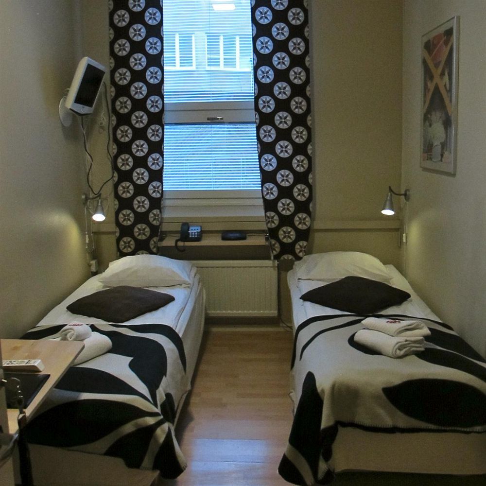 Metro Hotell